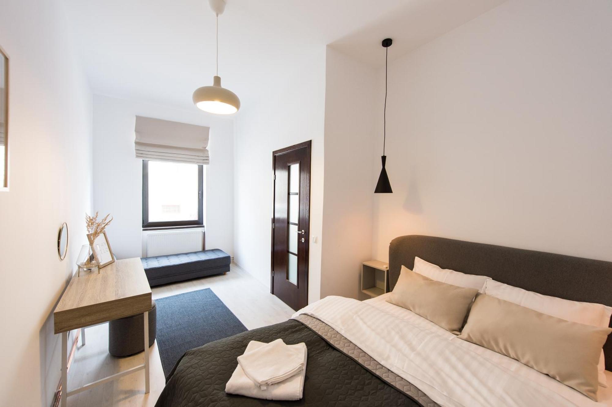 شقة Charming Old Town Flat With Mountain View براشوف المظهر الخارجي الصورة