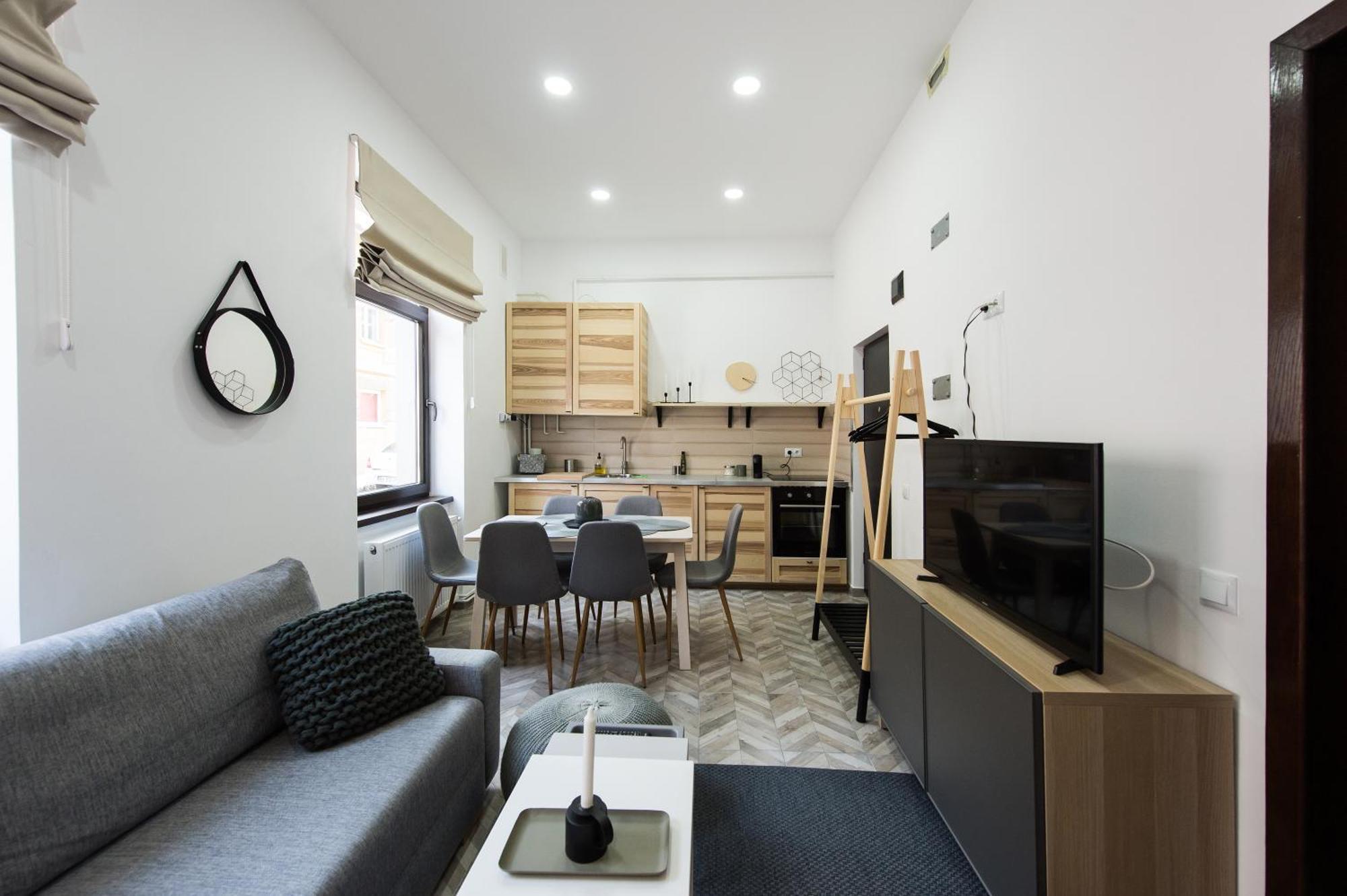 شقة Charming Old Town Flat With Mountain View براشوف المظهر الخارجي الصورة